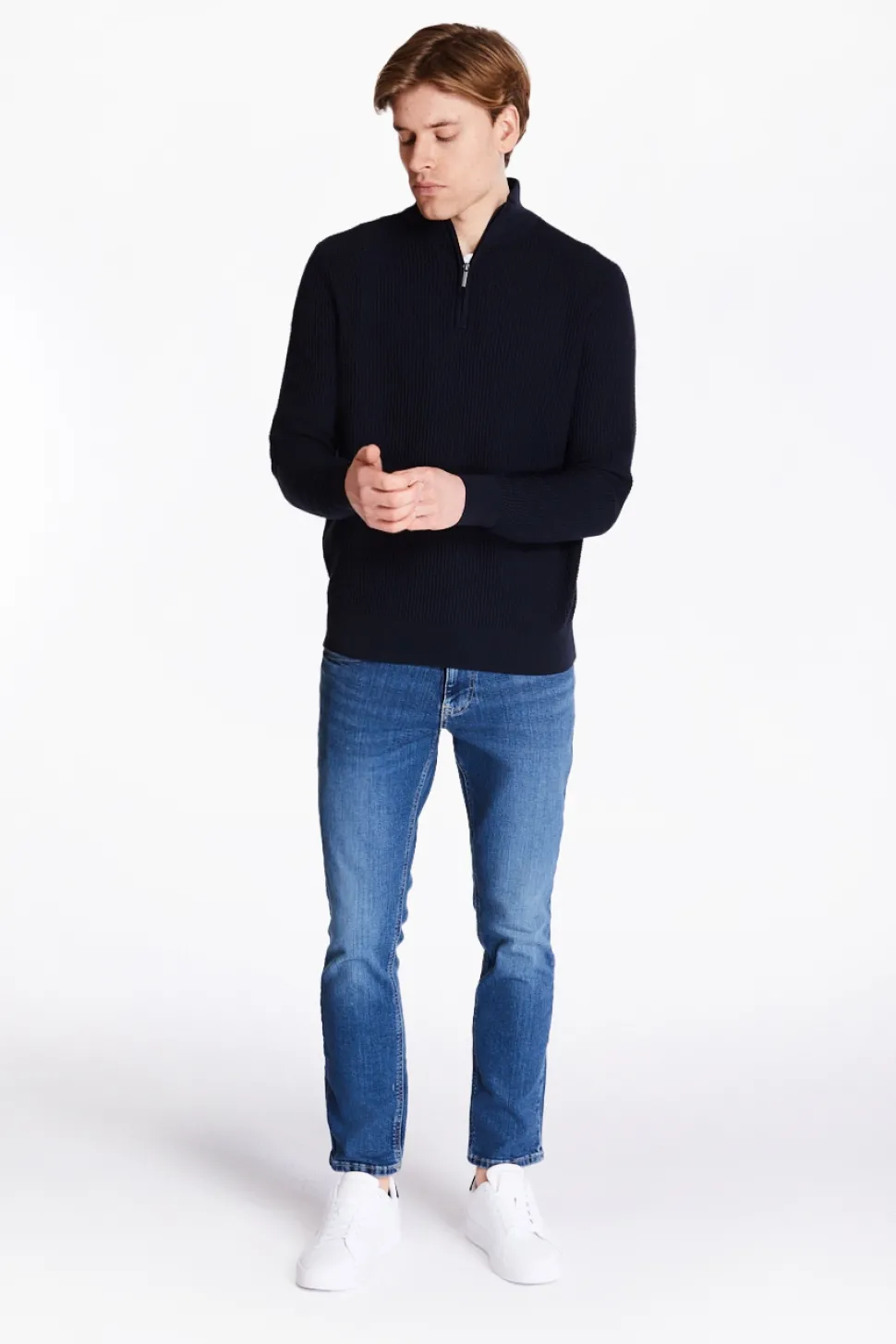 Bugatti Structured Quarter Zip Knit - Navy